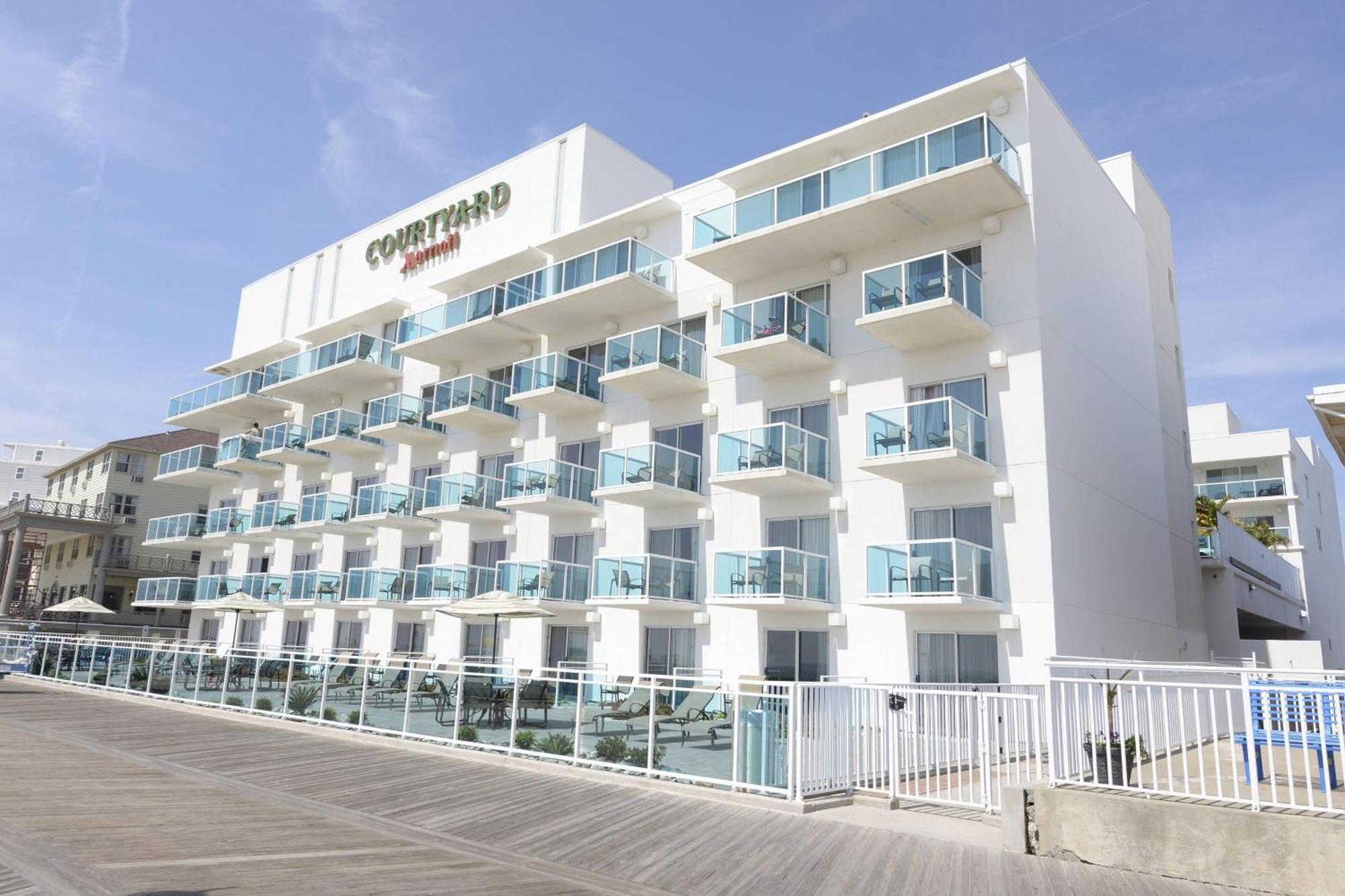 Courtyard By Marriott Ocean City Oceanfront Exterior photo